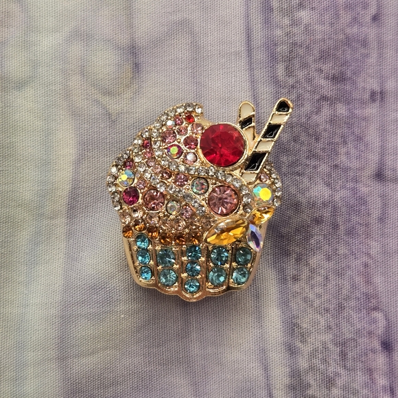 Jewelry - Colorful Rhinestone Cupcake Brooch